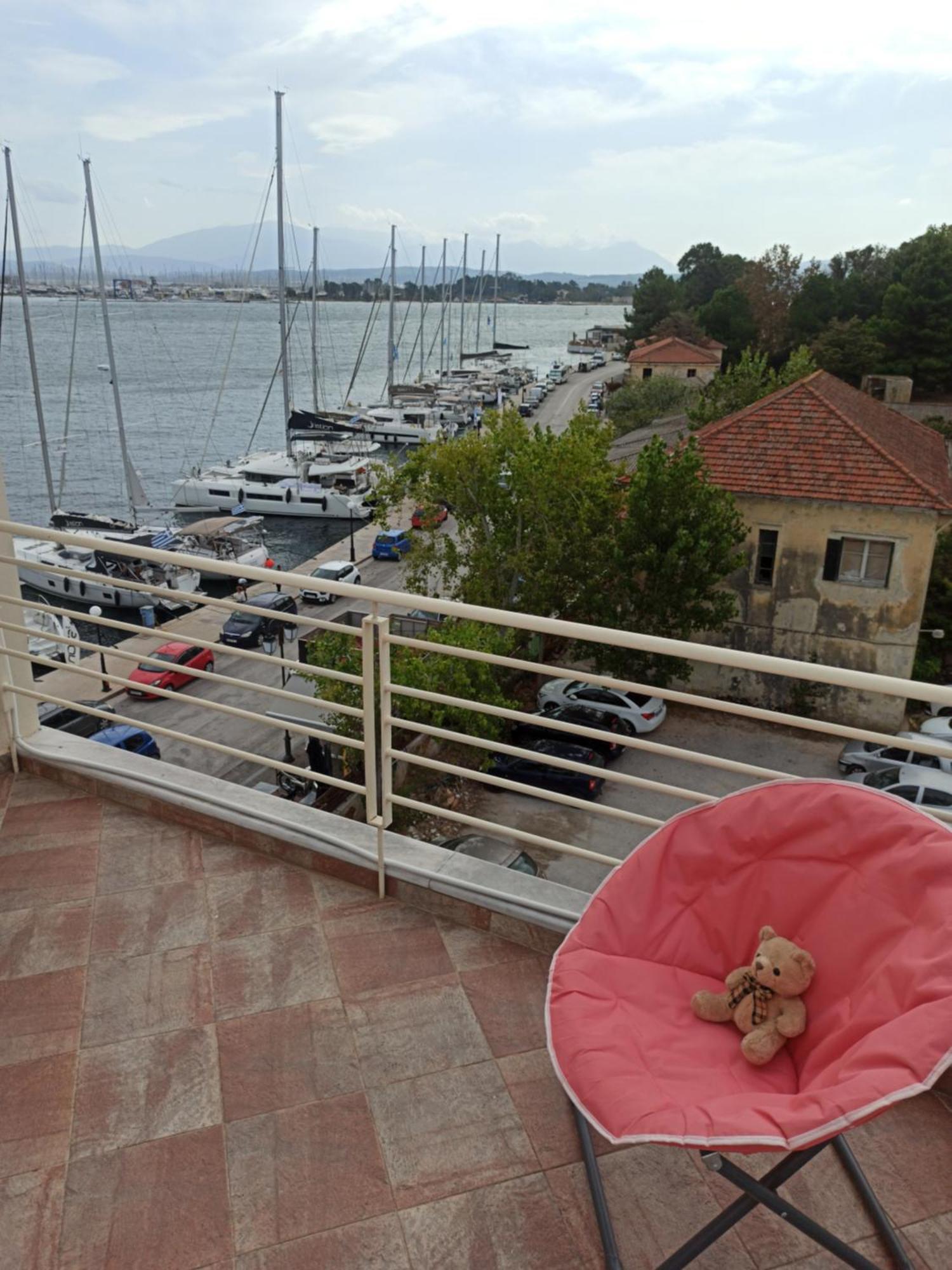 Ab Preveza Apartments -15 Meters Over The Sea Exterior photo